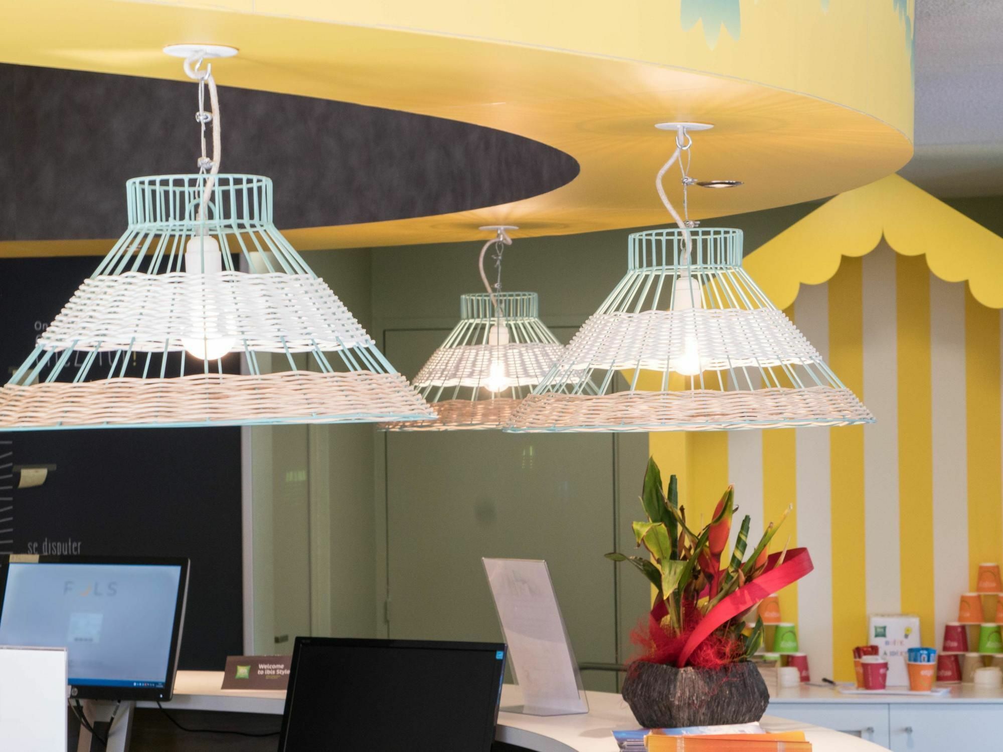Ibis Styles Perpignan Canet En Roussillon Exterior photo
